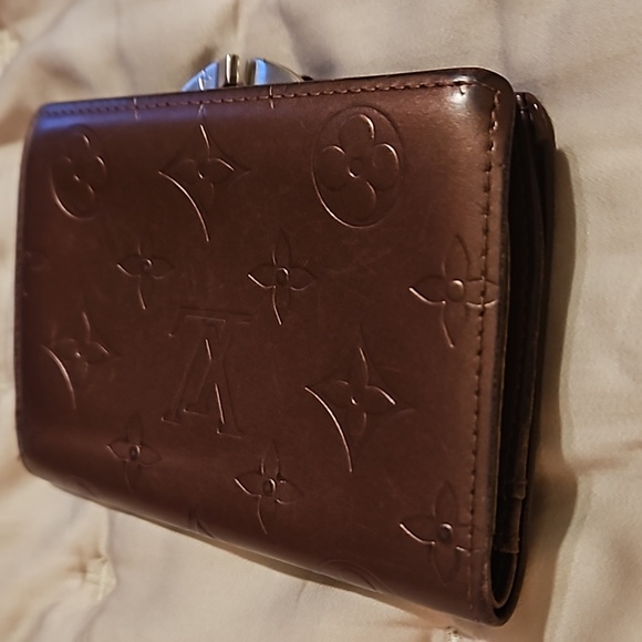 Louis Vuitton Vernis Kiss Lock Wallet Project Wallet ♥️ - Picture 5 of 17